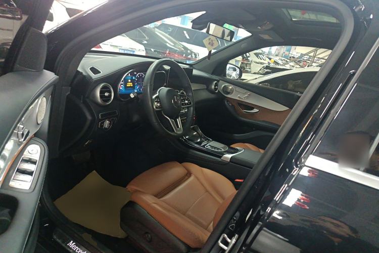 Used Mercedes-Benz GLC 2021 GLC 260 L 4MATIC Dynamic Edition