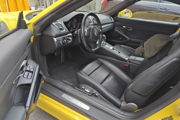 Used Porsche Boxster 2013 Boxster 2.7L
