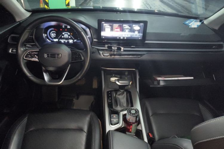 Used Geely Auto Emgrand 2022 4th Generation 1.5L CVT Luxury Model Center Console