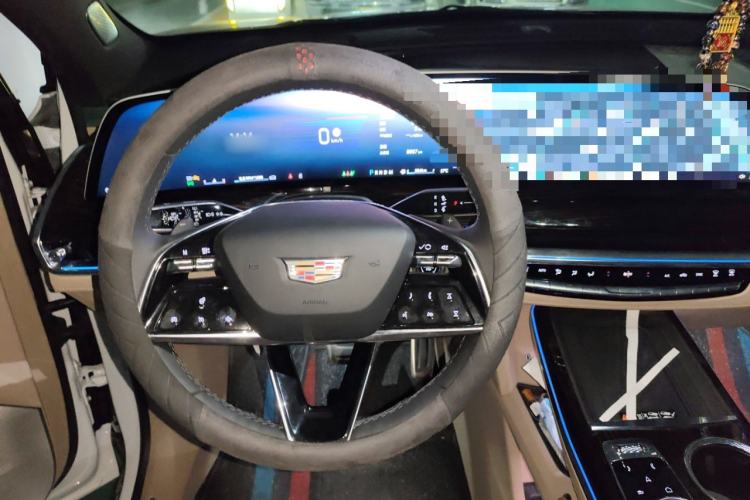 Used Cadillac XT5 2025 2.0T Prestige Version