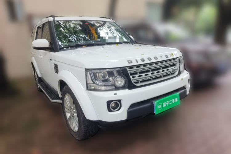 Used Land Rover Discovery 2014 3.0 SDV6 HSE Diesel Edition Front Right 45 Deg