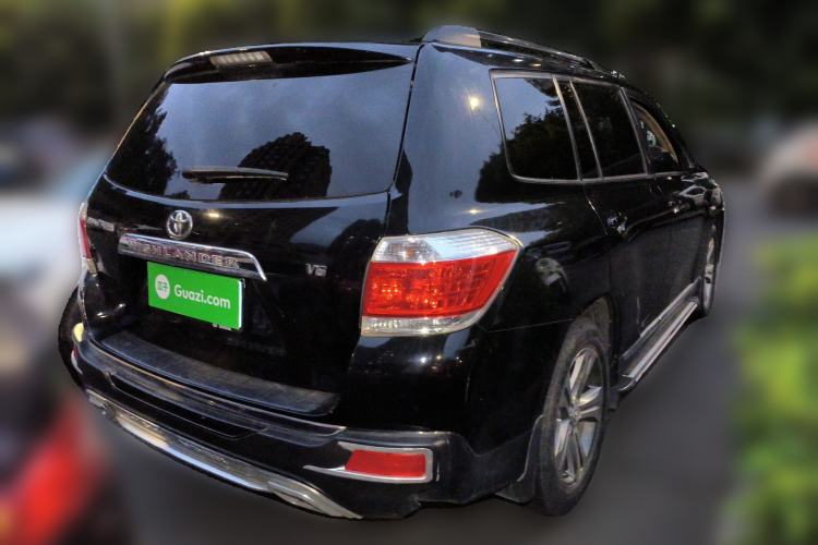 Used Toyota Highlander 2012 2.7L Two-Wheel Drive 7-Seater Luxury Edition Rear Right 45 Deg