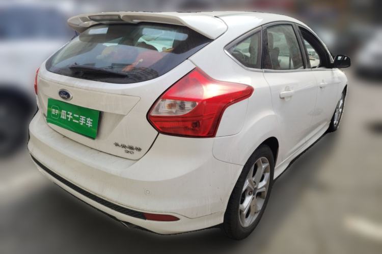 Used Ford Focus 2012 Hatchback 2.0L Automatic Luxury Sport Model
