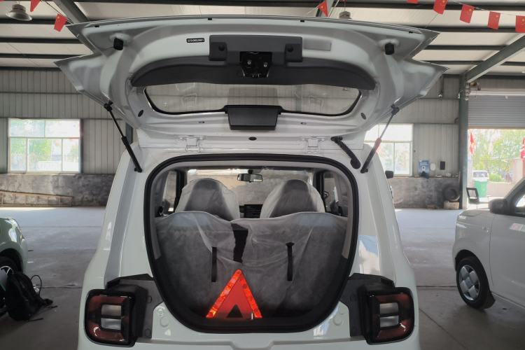 Used Geely Galaxy Panda 2024 Panda Mini 200km Endurance Bear Trunk