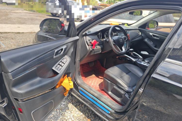 Used Zotye SR7 2017 1.5T CVT Cube Heart Edition
