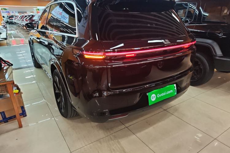 Used Li Auto L8 2023 Pro Model
