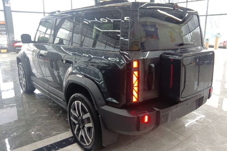 Used iCAR 03 2024 472km Four-Wheel Drive Long-Range Version Exterior 2