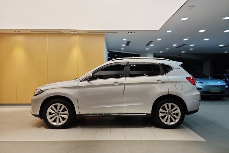 Used Haval H2 2016 Red-Label 1.5T Automatic Two-Wheel Drive Luxury Model
