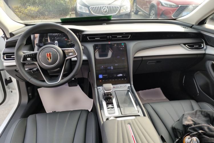 Used Hongqi H5 2025 1.5T DCT Qiyun 500 000th Unit Commemorative Edition
