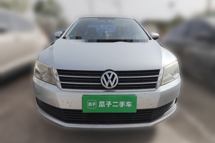 Used Volkswagen Lavida 2013 Revised Classic 1.6L Automatic Fashion Edition
