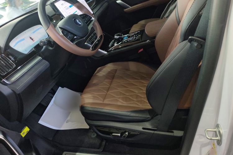 Used BYD Tang New Energy 2023 DM-i Champion Edition 112KM Prestige Model Left Front Seat