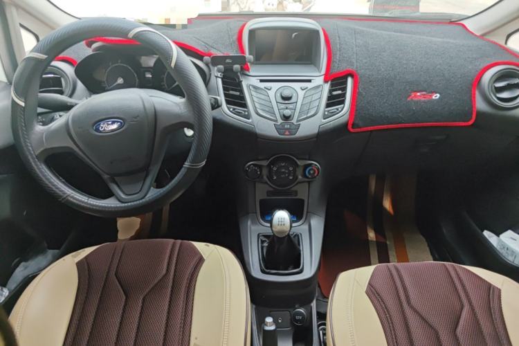 Used Ford Fiesta 2013 Hatchback 1.5L Manual Fashion Edition