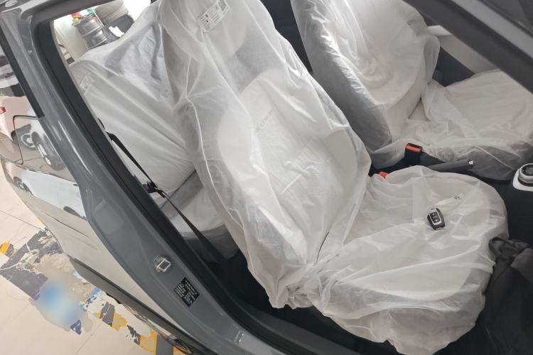 Used Geely Galaxy Panda 2025 210km Panda Kart Right Front Seat