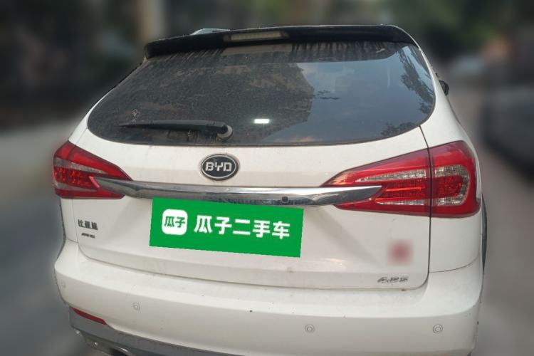 Used BYD Tang New Energy 2015 2.0T Four-Wheel-Drive Flagship Model