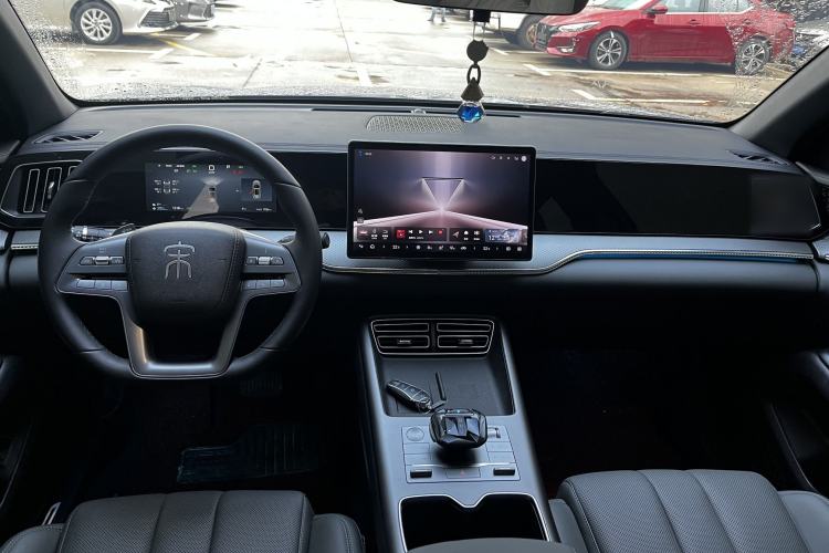 Used BYD Song Pro New Energy 2025 Second-Generation Intelligent Driving Version DM-i 115KM Superior Trim Interior 1