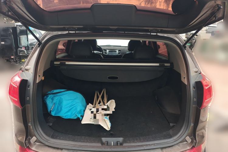 Used Kia Sportage R 2012 2.0L Automatic Two-Wheel Drive GLS