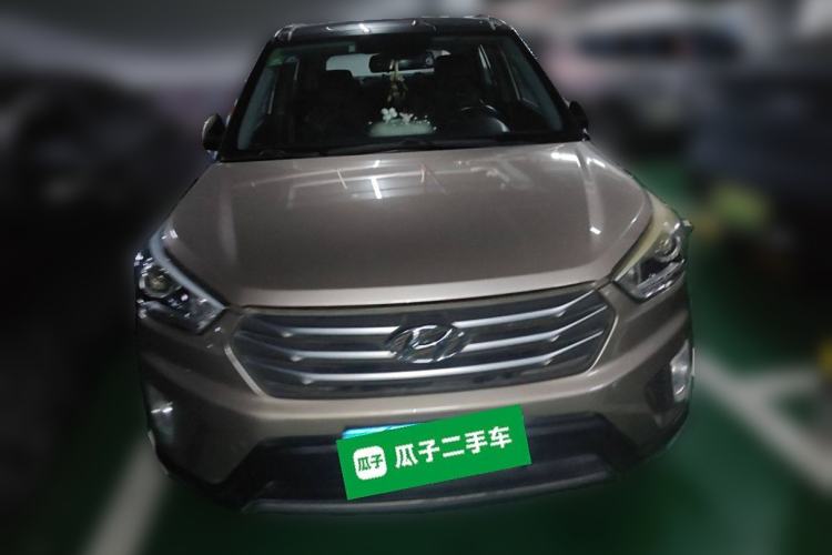 Used Hyundai ix25 2015 2.0L Automatic 4x4 Deluxe DLX