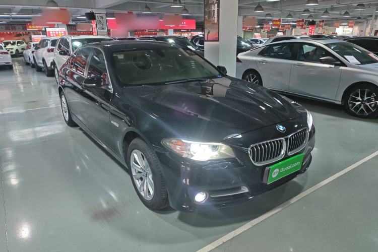 Used BMW 5 Series 2014 520Li Elegant Model
