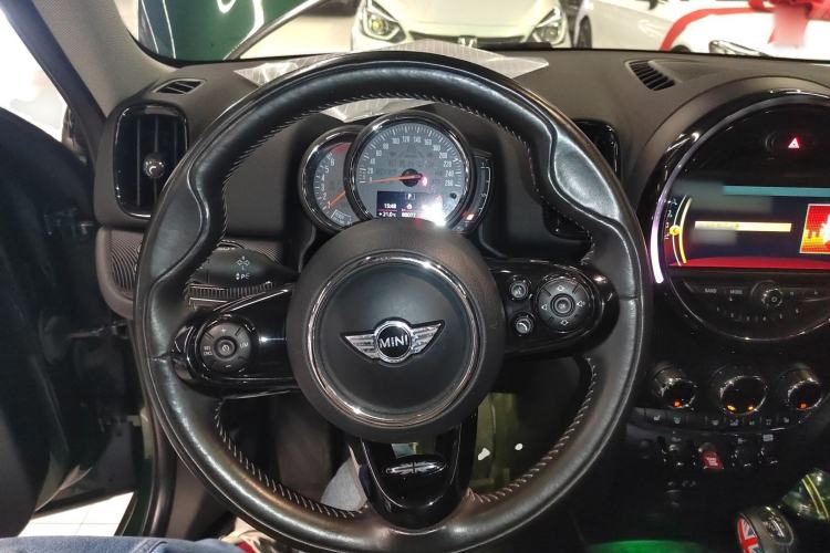 Used MINI Countryman 2017 1.5T COOPER ALL4 Steering Wheel