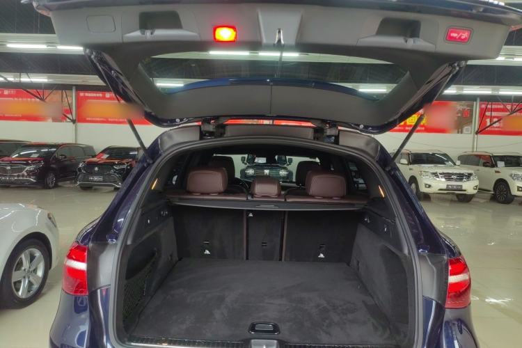 Used Mercedes-Benz GLC 2018 GLC 260 4MATIC Luxury Model
