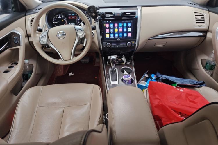 Used Nissan Teana 2015 Duke 2.5L XV Champions League Glory Edition
