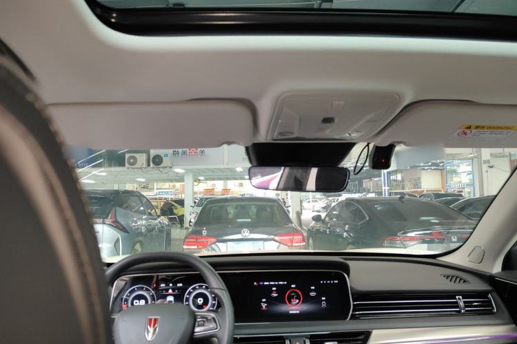 Used Hongqi HS5 2022 Revised Version 2.0T Smart Connect Flagship Edition
