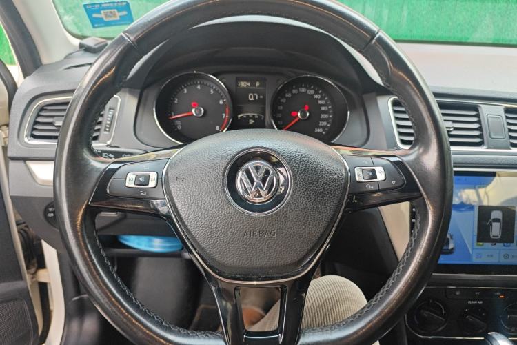 Used Volkswagen Lavida 2017 1.6L Automatic Comfort Edition