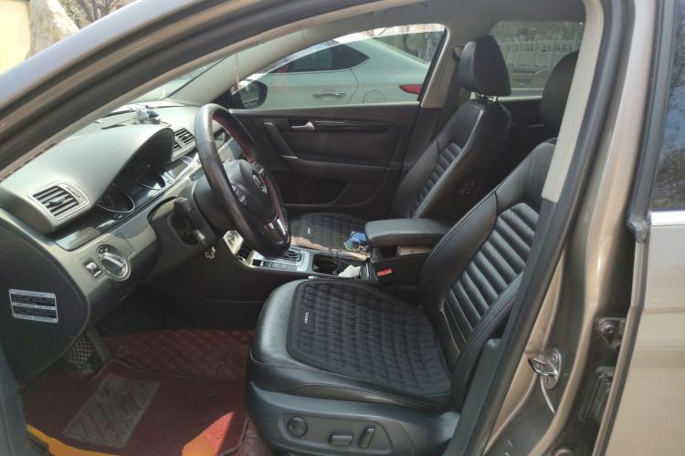 Used Volkswagen Magotan 2012 Revised 1.8TSI Luxury Version Left Front Seat