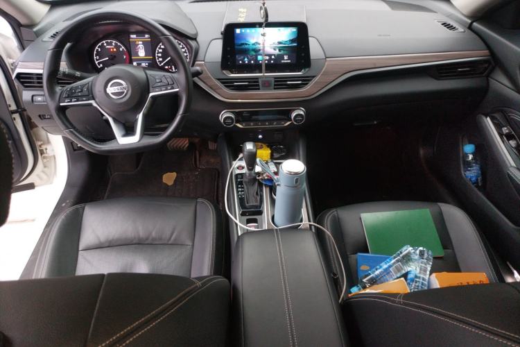 Used Nissan Teana 2021 2.0L XL Comfort Edition Center Console