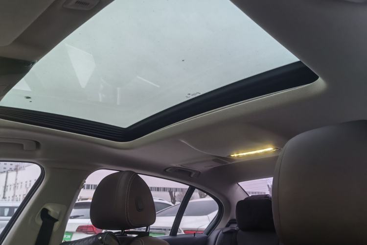 Used BMW 5 Series 2019 525Li Luxury Package