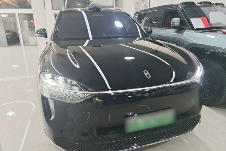 Used Hima AITO M9 2025 Extended-Range Ultra Version 52 kWh 6-Seater Front