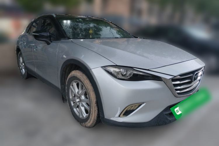 Used Mazda CX-4 2018 2.0L Automatic Two-Wheel Drive Blue Sky Dynamic Version China V Standard Front Right 45 Deg