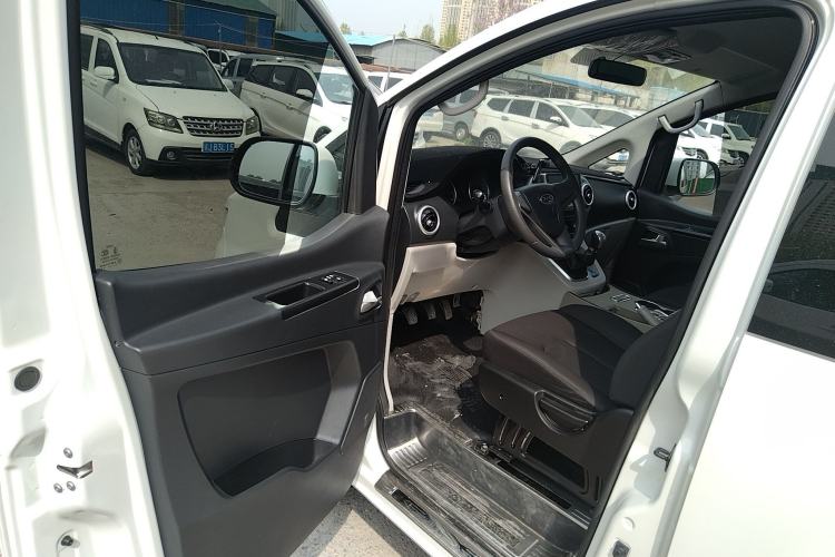 Used JAC Refine M3 2022 PLUS IKEA Edition 1.8L Comfort Version
