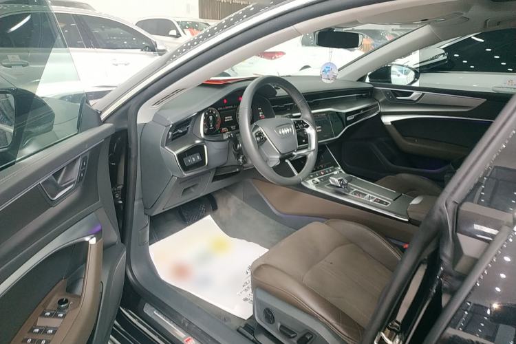 Used Audi A7L 2024 45TFSI S-line Dream-Building Edition Flow Crystal Package