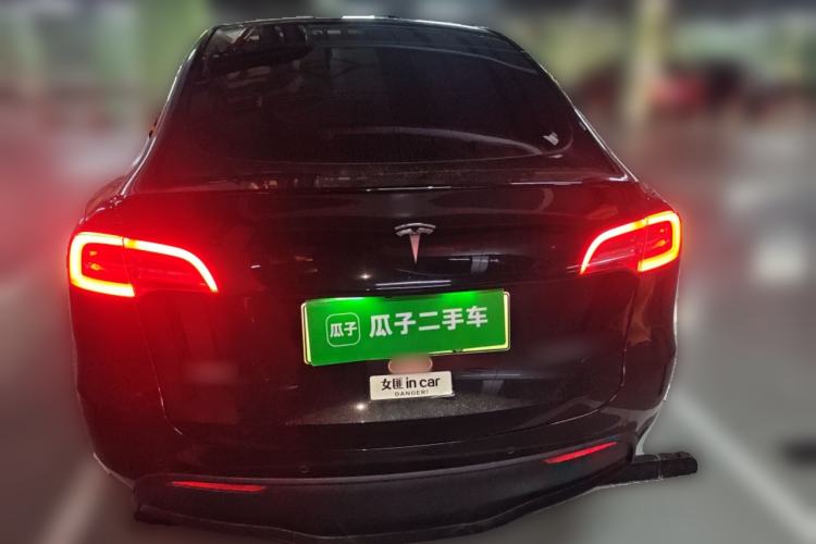 Used Tesla Model Y 2021 Long-Range All-Wheel-Drive Version 3D7
