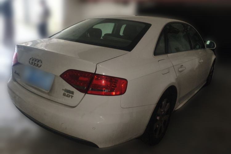 Used Audi A4L 2012 2.0 TFSI automatic Comfort trim level Rear Right 45 Deg