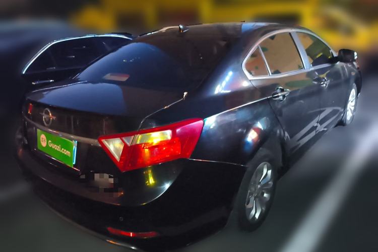 Used Haima M8 2014 2.0L Manual Comfort Edition