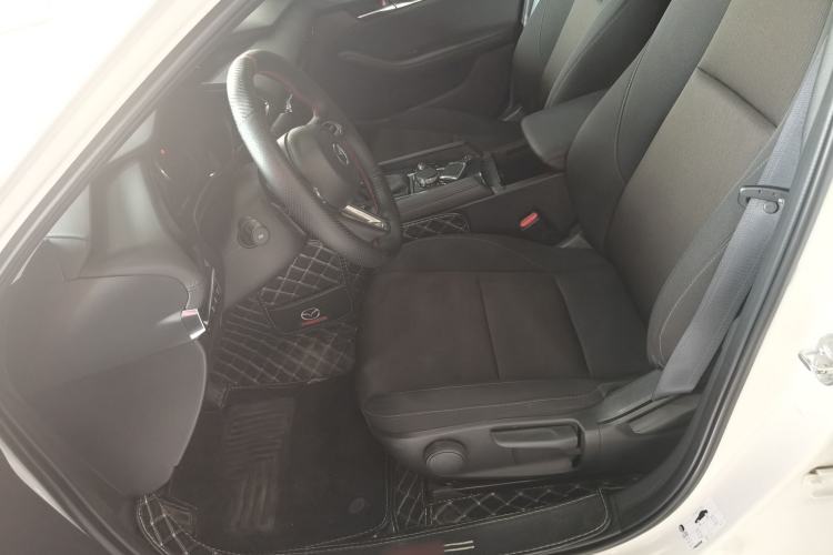 Used Mazda Mazda 3 Axela 2022 2.0L Automatic ZhiXuan Edition