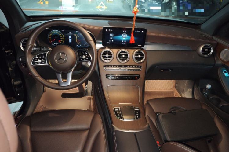 Used Mercedes-Benz GLC 2021 GLC 300 L 4MATIC Dynamic Model
