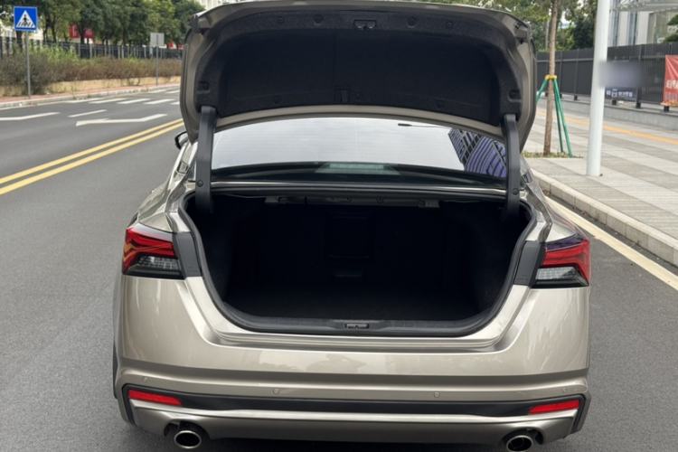 Used Nissan Teana 2022 2.0L XL-TLS Enjoyment Edition