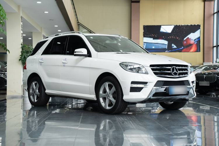 Used Mercedes-Benz M-Class 2015 ML 320 4MATIC