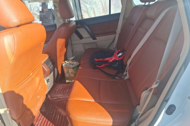 Used Toyota Prado 2015 2.7L 4x4 Gasoline Version 7 Seats U.S. Specification