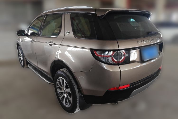 Used Land Rover Discovery Sport 2016 2.0T SE Rear Left 45 Deg