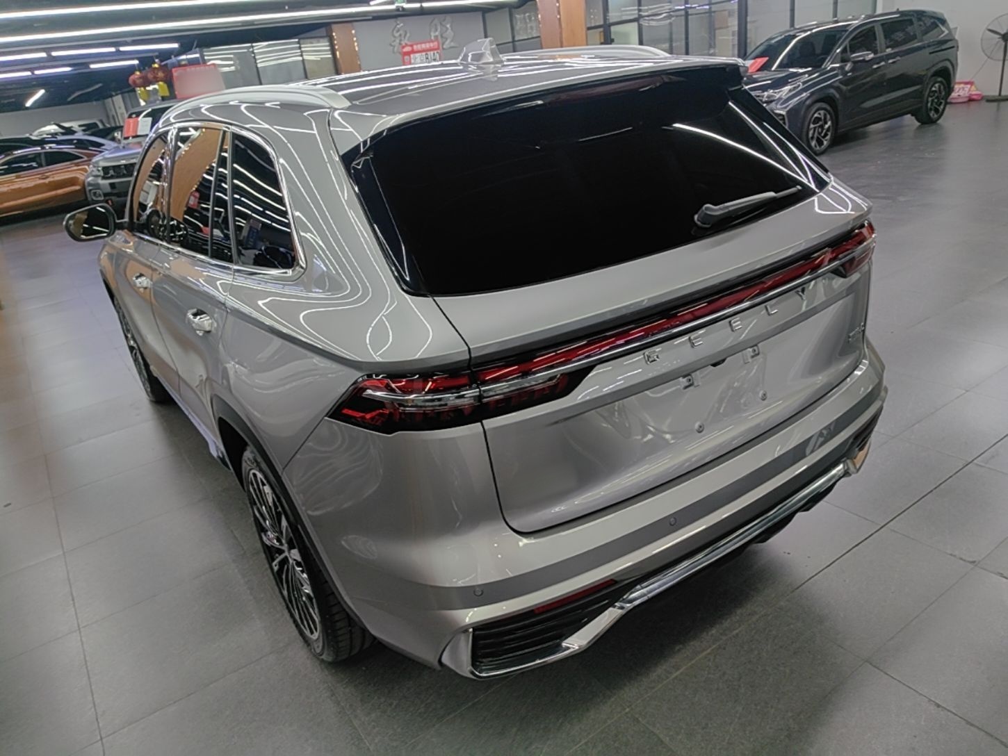 Geely Auto Monjaro L 2025 Dongfang Yao 2.0TD Automatic Lanxing Edition — снимка 4