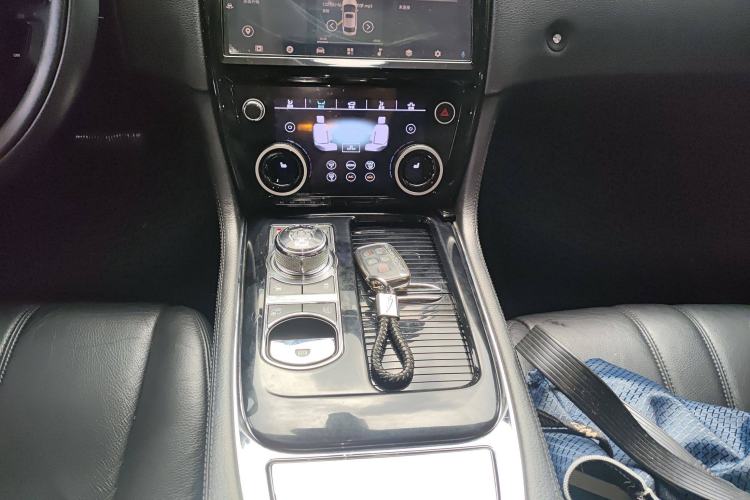 Used Jaguar XJ 2016 XJL 3.0 SC Two-Wheel-Drive Elegant Business Edition
