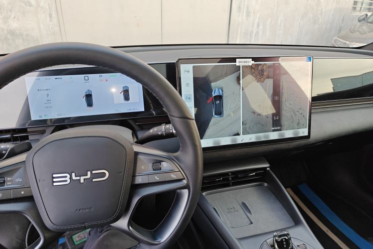 Used BYD Seal 2025 650 Zhihang Edition Interior 2