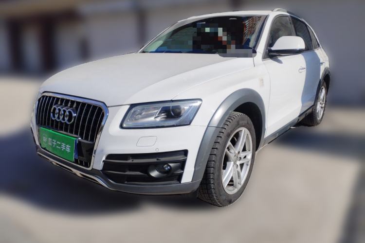 Used Audi Q5 2017 Plus 40 TFSI Technology Model