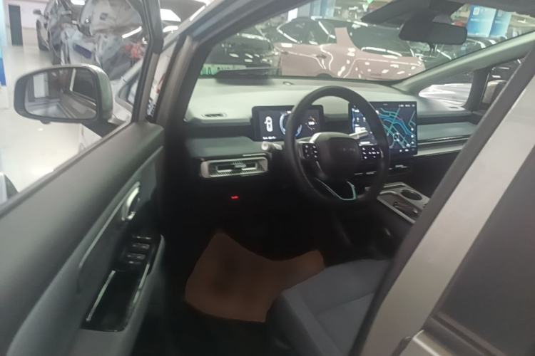 Used AION Y 2023 Plus 510 Enjoy Edition

