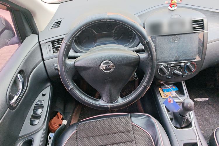 Used Nissan Tiida 2014 1.6L Manual Comfort Model
