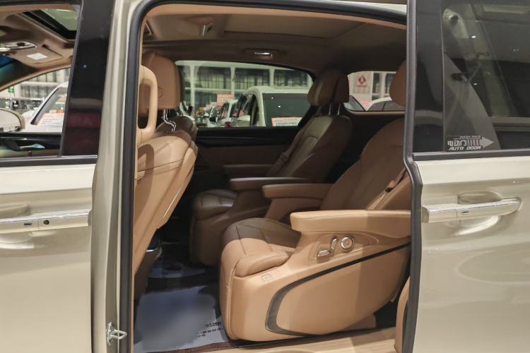 Used Buick GL8 2020 ES Land Cruiser 653T Flagship Model